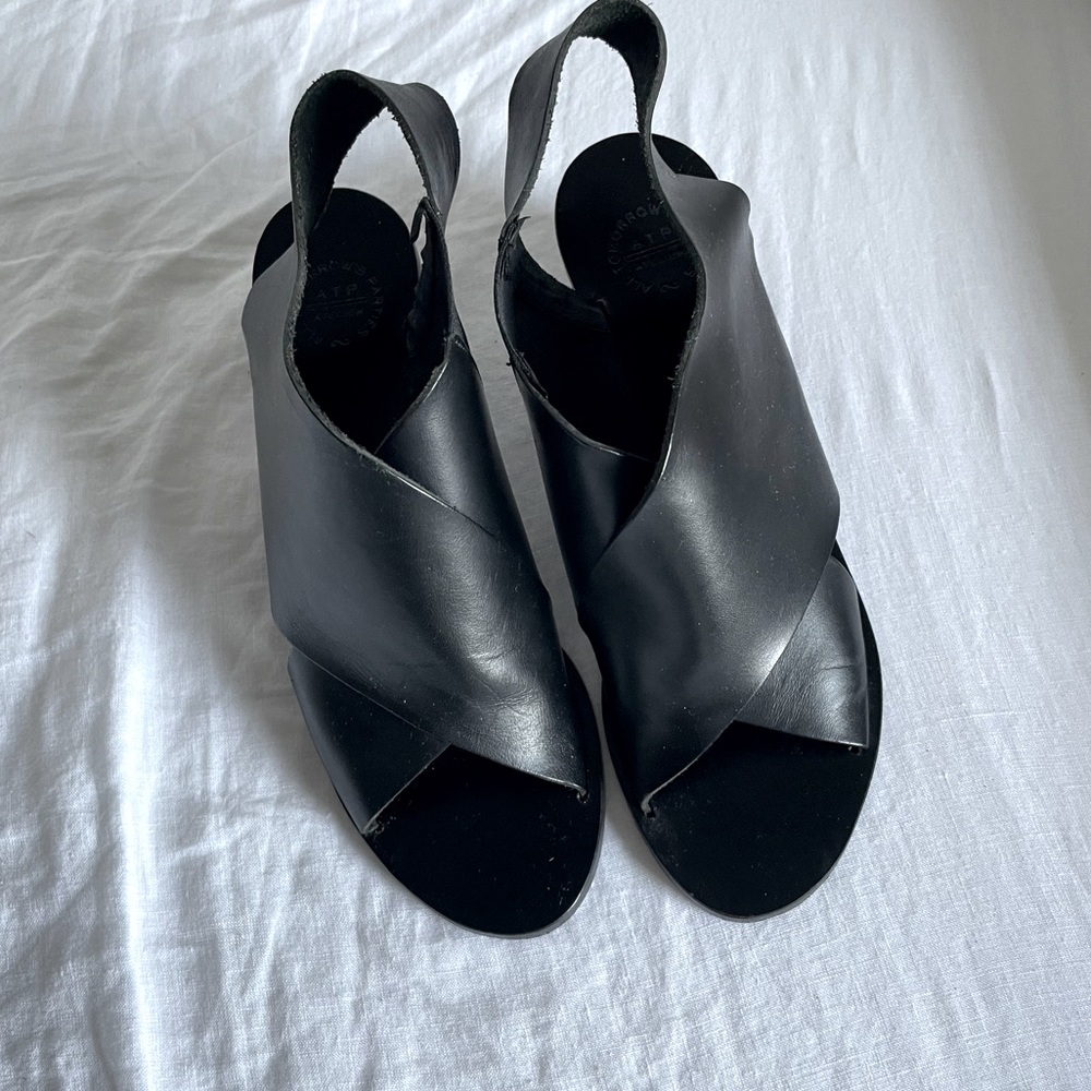 ATP Atelier Heeled Sandal Crossover Black Leather Size 8